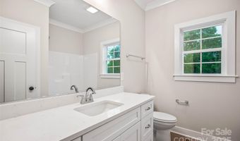 148 Beauchamp Oaks Ct 7, Advance, NC 27006
