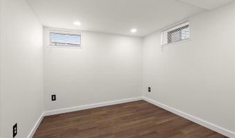 517 WINTERS Ln, Baltimore, MD 21228