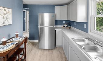 2619 Plainview Ter, Alton, IL 62002
