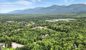 8683 Estates Cir, Anchorage, AK 99507