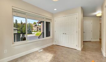 627 Orchid Cir, Anchorage, AK 99515