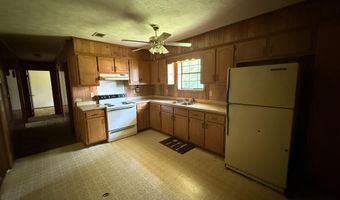 301 Franklin Aly, Aberdeen, MS 39740