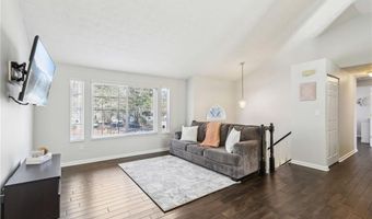 10475 Willow Meadow Cir, Alpharetta, GA 30022