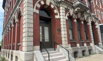 49 E Main St, Amsterdam, NY 12010