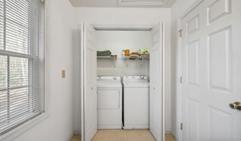 705 BEAUREGARD Dr, Basye, VA 22810