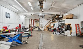 5640 Mackenzie Ave NE, Albertville, MN 55301
