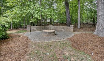 1563 Bluebird Ln, Asheboro, NC 27205