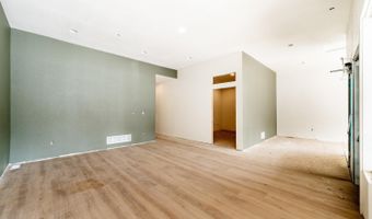 33 N Main St, Buffalo, WY 82834