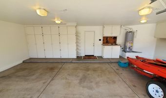 2466 W SHANNON St, Chandler, AZ 85224