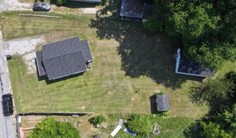 104 Hunter St, Abbeville, SC 29620