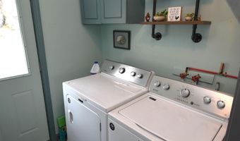 953 Robbins, Algonac, MI 48001