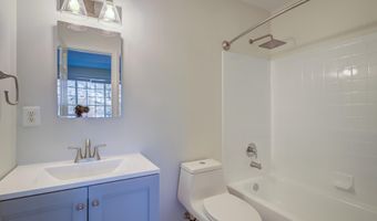 5210 MARIS Ave, Alexandria, VA 22304