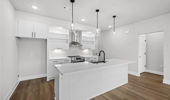 3319 SE MP Pkwy 203, Bentonville, AR 72712