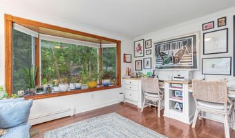 29 Grand Ave, Atlantic Highlands, NJ 07716