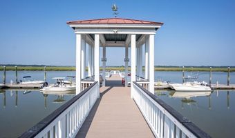 17 Hayek St, Beaufort, SC 29907