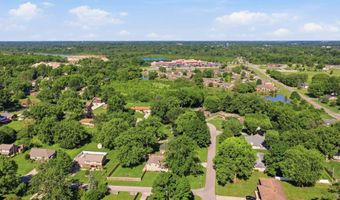 1829 Edward Ln, Anderson, IN 46012