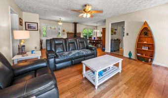 738 Dawson Creek Rd, Arapahoe, NC 28510