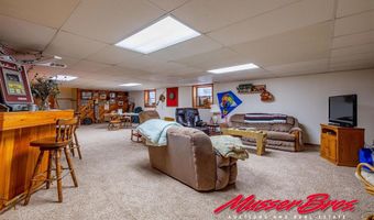 136 McCullough Dr, Cody, WY 82414