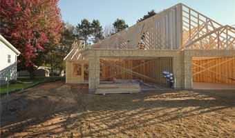 624 Sundance St, Amery, WI 54001