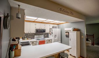 615 W State St, Algona, IA 50511