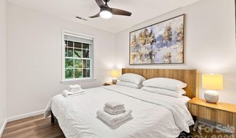 27 29 & 31 A/B Brown Rd, Asheville, NC 28806