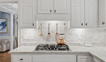 5050 Southlake Dr, Alpharetta, GA 30005