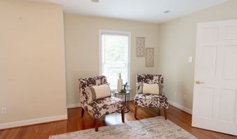 9307 Oak Trl, Ashland, VA 23005