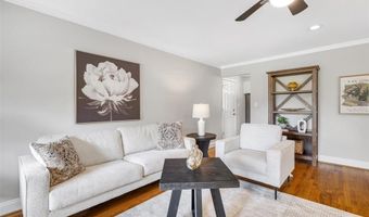 673 Lemonwood Dr, Ballwin, MO 63021