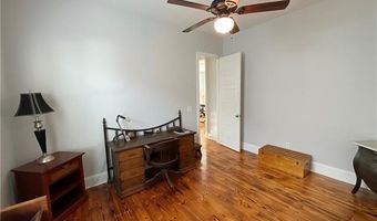 137 SEAL Dr, Arabi, LA 70032