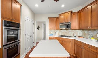 328 Kingsford Xing, Acworth, GA 30101