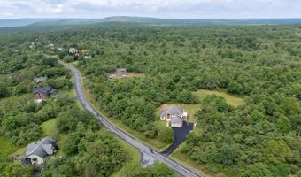 478 Patten Cir, Albrightsville, PA 18210