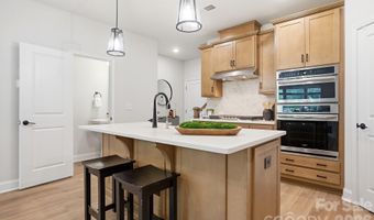 1128 Drummond Ave, Charlotte, NC 28205