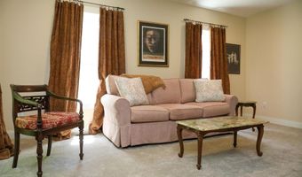 2 Parker Farm Ln, Amherst, NH 03031