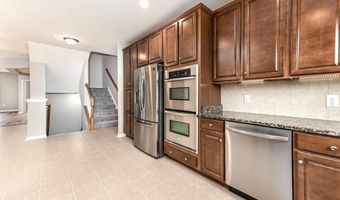 22722 BEACON CREST Ter, Brambleton, VA 20148