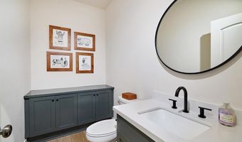 2610 Garden House Rd, Carlsbad, CA 92009