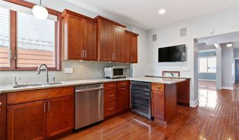 119 S 13th St, Airville, PA 15203