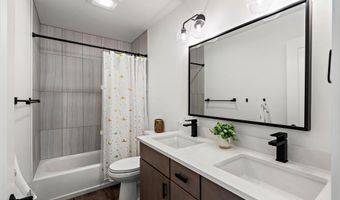 7864 Crane Cir, Anchorage, AK 99502