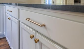 22 Shady Ln, Albertville, AL 35950