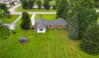 136 N Chillicothe Rd, Aurora, OH 44202