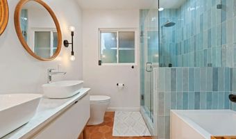9835 Edgelake Dr, La Mesa, CA 91941