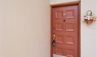 500 ORANGE Dr 10, Altamonte Springs, FL 32701
