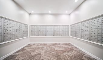 851 N GLEBE Rd 718, Arlington, VA 22203