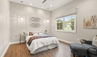 5104 BIRCH Ln, Annandale, VA 22003
