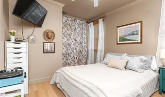 9 Kiki Cir, Cranston, RI 02921