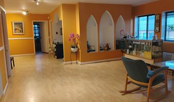 6926- E LITTLE RIVER Tpke, Annandale, VA 22003