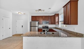 24620 BYRNE MEADOW Sq 300, Aldie, VA 20105