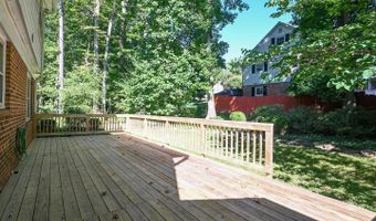 6820 COLBURN Dr, Annandale, VA 22003