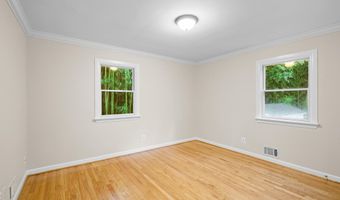 7100 OLD CHAPEL Dr, Bowie, MD 20715