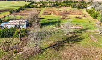 1587 N 450th Rd, Baldwin City, KS 66006