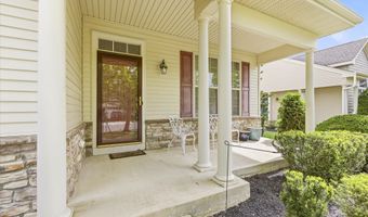 39 NEWPORT St, Barnegat, NJ 08005
